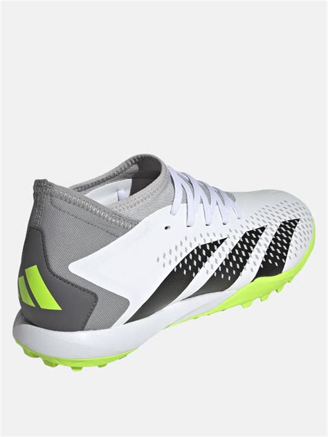 Adidas predator calcettoChi non si informa adeguatamente in anticipo corre il rischio di ricevere adidas predator calcetto che non hanno la funzione desiderata o sono realizzati con materiali di qualità inferiore. Se volete un prodotto che soddisfi al meglio le vostre aspettative, dovreste provare un adidas predator calcetto.
  <p>Per i prodotti si possono trovare test online e confronti tra i prodotti.  I confronti tra i prodotti possono aiutare a confrontare le diverse funzioni o proprietà dei diversi prodotti. Di seguito, spieghiamo perché la ricerca è importante e di cosa si dovrebbe essere consapevoli quando si acquista un articolo.
</p>

<h2>Acquisto di Adidas predator calcetto - criteri importanti</h2>

<p>Una lista di controllo può aiutarti a evitare di dover cercare informazioni sui prodotti su decine di siti web. Di seguito è riportato un esempio di una lista di controllo che può aiutarvi a trovare il prodotto giusto. Importanti criteri di acquisto includono, ad esempio:
</p><ul>
<li>Opinioni dei clienti</li>
<li>Confronti dei prezzi</li>
<li>Dettagli del prodotto</li>
<li>Termini e condizioni di consegna</li>
<li>Domande dei clienti e risposte dei marchi</li>
</ul>
<h2>Qual è l