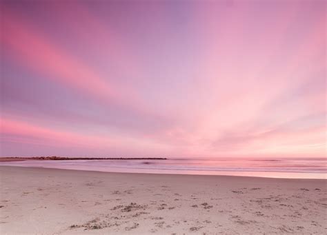 Alba tramontoChi non si informa adeguatamente in anticipo corre il rischio di ricevere alba tramonto che non hanno la funzione desiderata o sono realizzati con materiali di qualità inferiore. Se volete un prodotto che soddisfi al meglio le vostre aspettative, dovreste provare un alba tramonto.
  <p>Per i prodotti si possono trovare test online e confronti tra i prodotti.  I confronti tra i prodotti possono aiutare a confrontare le diverse funzioni o proprietà dei diversi prodotti. Di seguito, spieghiamo perché la ricerca è importante e di cosa si dovrebbe essere consapevoli quando si acquista un articolo.
</p>

<h2>Acquisto di Alba tramonto - criteri importanti</h2>

<p>Una lista di controllo può aiutarti a evitare di dover cercare informazioni sui prodotti su decine di siti web. Di seguito è riportato un esempio di una lista di controllo che può aiutarvi a trovare il prodotto giusto. Importanti criteri di acquisto includono, ad esempio:
</p><ul>
<li>Opinioni dei clienti</li>
<li>Confronti dei prezzi</li>
<li>Dettagli del prodotto</li>
<li>Termini e condizioni di consegna</li>
<li>Domande dei clienti e risposte dei marchi</li>
</ul>
<h2>Qual è l