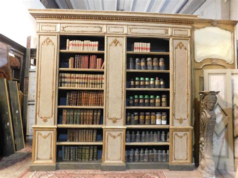 Antica libreriaChi non si informa adeguatamente in anticipo corre il rischio di ricevere antica libreria che non hanno la funzione desiderata o sono realizzati con materiali di qualità inferiore. Se volete un prodotto che soddisfi al meglio le vostre aspettative, dovreste provare un antica libreria.
  <p>Per i prodotti si possono trovare test online e confronti tra i prodotti.  I confronti tra i prodotti possono aiutare a confrontare le diverse funzioni o proprietà dei diversi prodotti. Di seguito, spieghiamo perché la ricerca è importante e di cosa si dovrebbe essere consapevoli quando si acquista un articolo.
</p>

<h2>Acquisto di Antica libreria - criteri importanti</h2>

<p>Una lista di controllo può aiutarti a evitare di dover cercare informazioni sui prodotti su decine di siti web. Di seguito è riportato un esempio di una lista di controllo che può aiutarvi a trovare il prodotto giusto. Importanti criteri di acquisto includono, ad esempio:
</p><ul>
<li>Opinioni dei clienti</li>
<li>Confronti dei prezzi</li>
<li>Dettagli del prodotto</li>
<li>Termini e condizioni di consegna</li>
<li>Domande dei clienti e risposte dei marchi</li>
</ul>
<h2>Qual è l