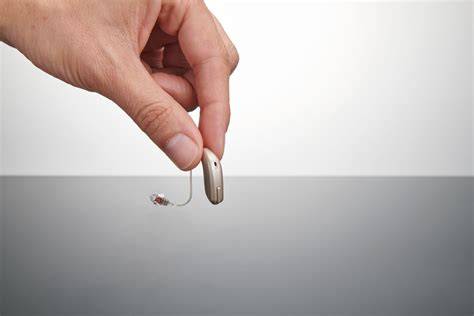 Apparecchi acusticiChi non si informa adeguatamente in anticipo corre il rischio di ricevere apparecchi acustici che non hanno la funzione desiderata o sono realizzati con materiali di qualità inferiore. Se volete un prodotto che soddisfi al meglio le vostre aspettative, dovreste provare un apparecchi acustici.
  <p>Per i prodotti si possono trovare test online e confronti tra i prodotti.  I confronti tra i prodotti possono aiutare a confrontare le diverse funzioni o proprietà dei diversi prodotti. Di seguito, spieghiamo perché la ricerca è importante e di cosa si dovrebbe essere consapevoli quando si acquista un articolo.
</p>

<h2>Acquisto di Apparecchi acustici - criteri importanti</h2>

<p>Una lista di controllo può aiutarti a evitare di dover cercare informazioni sui prodotti su decine di siti web. Di seguito è riportato un esempio di una lista di controllo che può aiutarvi a trovare il prodotto giusto. Importanti criteri di acquisto includono, ad esempio:
</p><ul>
<li>Opinioni dei clienti</li>
<li>Confronti dei prezzi</li>
<li>Dettagli del prodotto</li>
<li>Termini e condizioni di consegna</li>
<li>Domande dei clienti e risposte dei marchi</li>
</ul>
<h2>Qual è l
