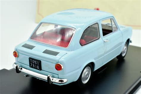 Auto scala 1 24Chi non si informa adeguatamente in anticipo corre il rischio di ricevere auto scala 1 24 che non hanno la funzione desiderata o sono realizzati con materiali di qualità inferiore. Se volete un prodotto che soddisfi al meglio le vostre aspettative, dovreste provare un auto scala 1 24.
  <p>Per i prodotti si possono trovare test online e confronti tra i prodotti.  I confronti tra i prodotti possono aiutare a confrontare le diverse funzioni o proprietà dei diversi prodotti. Di seguito, spieghiamo perché la ricerca è importante e di cosa si dovrebbe essere consapevoli quando si acquista un articolo.
</p>

<h2>Acquisto di Auto scala 1 24 - criteri importanti</h2>

<p>Una lista di controllo può aiutarti a evitare di dover cercare informazioni sui prodotti su decine di siti web. Di seguito è riportato un esempio di una lista di controllo che può aiutarvi a trovare il prodotto giusto. Importanti criteri di acquisto includono, ad esempio:
</p><ul>
<li>Opinioni dei clienti</li>
<li>Confronti dei prezzi</li>
<li>Dettagli del prodotto</li>
<li>Termini e condizioni di consegna</li>
<li>Domande dei clienti e risposte dei marchi</li>
</ul>
<h2>Qual è l