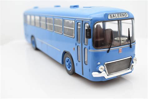 Autobus modellinoChi non si informa adeguatamente in anticipo corre il rischio di ricevere autobus modellino che non hanno la funzione desiderata o sono realizzati con materiali di qualità inferiore. Se volete un prodotto che soddisfi al meglio le vostre aspettative, dovreste provare un autobus modellino.
  <p>Per i prodotti si possono trovare test online e confronti tra i prodotti.  I confronti tra i prodotti possono aiutare a confrontare le diverse funzioni o proprietà dei diversi prodotti. Di seguito, spieghiamo perché la ricerca è importante e di cosa si dovrebbe essere consapevoli quando si acquista un articolo.
</p>

<h2>Acquisto di Autobus modellino - criteri importanti</h2>

<p>Una lista di controllo può aiutarti a evitare di dover cercare informazioni sui prodotti su decine di siti web. Di seguito è riportato un esempio di una lista di controllo che può aiutarvi a trovare il prodotto giusto. Importanti criteri di acquisto includono, ad esempio:
</p><ul>
<li>Opinioni dei clienti</li>
<li>Confronti dei prezzi</li>
<li>Dettagli del prodotto</li>
<li>Termini e condizioni di consegna</li>
<li>Domande dei clienti e risposte dei marchi</li>
</ul>
<h2>Qual è l