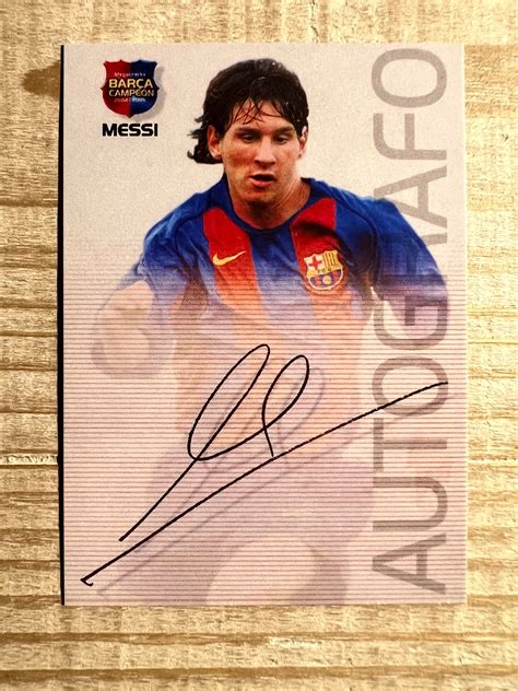 Autografo messiChi non si informa adeguatamente in anticipo corre il rischio di ricevere autografo messi che non hanno la funzione desiderata o sono realizzati con materiali di qualità inferiore. Se volete un prodotto che soddisfi al meglio le vostre aspettative, dovreste provare un autografo messi.
  <p>Per i prodotti si possono trovare test online e confronti tra i prodotti.  I confronti tra i prodotti possono aiutare a confrontare le diverse funzioni o proprietà dei diversi prodotti. Di seguito, spieghiamo perché la ricerca è importante e di cosa si dovrebbe essere consapevoli quando si acquista un articolo.
</p>

<h2>Acquisto di Autografo messi - criteri importanti</h2>

<p>Una lista di controllo può aiutarti a evitare di dover cercare informazioni sui prodotti su decine di siti web. Di seguito è riportato un esempio di una lista di controllo che può aiutarvi a trovare il prodotto giusto. Importanti criteri di acquisto includono, ad esempio:
</p><ul>
<li>Opinioni dei clienti</li>
<li>Confronti dei prezzi</li>
<li>Dettagli del prodotto</li>
<li>Termini e condizioni di consegna</li>
<li>Domande dei clienti e risposte dei marchi</li>
</ul>
<h2>Qual è l