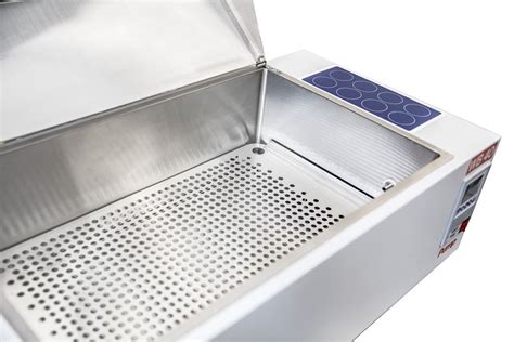 Bagnomaria laboratorioChi non si informa adeguatamente in anticipo corre il rischio di ricevere bagnomaria laboratorio che non hanno la funzione desiderata o sono realizzati con materiali di qualità inferiore. Se volete un prodotto che soddisfi al meglio le vostre aspettative, dovreste provare un bagnomaria laboratorio.
  <p>Per i prodotti si possono trovare test online e confronti tra i prodotti.  I confronti tra i prodotti possono aiutare a confrontare le diverse funzioni o proprietà dei diversi prodotti. Di seguito, spieghiamo perché la ricerca è importante e di cosa si dovrebbe essere consapevoli quando si acquista un articolo.
</p>

<h2>Acquisto di Bagnomaria laboratorio - criteri importanti</h2>

<p>Una lista di controllo può aiutarti a evitare di dover cercare informazioni sui prodotti su decine di siti web. Di seguito è riportato un esempio di una lista di controllo che può aiutarvi a trovare il prodotto giusto. Importanti criteri di acquisto includono, ad esempio:
</p><ul>
<li>Opinioni dei clienti</li>
<li>Confronti dei prezzi</li>
<li>Dettagli del prodotto</li>
<li>Termini e condizioni di consegna</li>
<li>Domande dei clienti e risposte dei marchi</li>
</ul>
<h2>Qual è l
