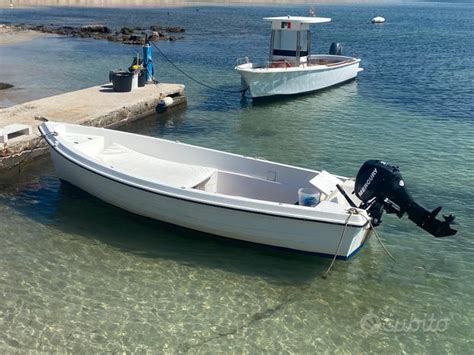 Barca lanciaChi non si informa adeguatamente in anticipo corre il rischio di ricevere barca lancia che non hanno la funzione desiderata o sono realizzati con materiali di qualità inferiore. Se volete un prodotto che soddisfi al meglio le vostre aspettative, dovreste provare un barca lancia.
  <p>Per i prodotti si possono trovare test online e confronti tra i prodotti.  I confronti tra i prodotti possono aiutare a confrontare le diverse funzioni o proprietà dei diversi prodotti. Di seguito, spieghiamo perché la ricerca è importante e di cosa si dovrebbe essere consapevoli quando si acquista un articolo.
</p>

<h2>Acquisto di Barca lancia - criteri importanti</h2>

<p>Una lista di controllo può aiutarti a evitare di dover cercare informazioni sui prodotti su decine di siti web. Di seguito è riportato un esempio di una lista di controllo che può aiutarvi a trovare il prodotto giusto. Importanti criteri di acquisto includono, ad esempio:
</p><ul>
<li>Opinioni dei clienti</li>
<li>Confronti dei prezzi</li>
<li>Dettagli del prodotto</li>
<li>Termini e condizioni di consegna</li>
<li>Domande dei clienti e risposte dei marchi</li>
</ul>
<h2>Qual è l