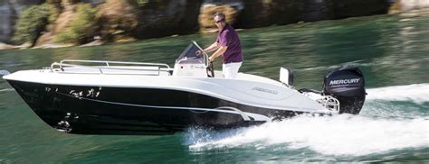 Barche openChi non si informa adeguatamente in anticipo corre il rischio di ricevere barche open che non hanno la funzione desiderata o sono realizzati con materiali di qualità inferiore. Se volete un prodotto che soddisfi al meglio le vostre aspettative, dovreste provare un barche open.
  <p>Per i prodotti si possono trovare test online e confronti tra i prodotti.  I confronti tra i prodotti possono aiutare a confrontare le diverse funzioni o proprietà dei diversi prodotti. Di seguito, spieghiamo perché la ricerca è importante e di cosa si dovrebbe essere consapevoli quando si acquista un articolo.
</p>

<h2>Acquisto di Barche open - criteri importanti</h2>

<p>Una lista di controllo può aiutarti a evitare di dover cercare informazioni sui prodotti su decine di siti web. Di seguito è riportato un esempio di una lista di controllo che può aiutarvi a trovare il prodotto giusto. Importanti criteri di acquisto includono, ad esempio:
</p><ul>
<li>Opinioni dei clienti</li>
<li>Confronti dei prezzi</li>
<li>Dettagli del prodotto</li>
<li>Termini e condizioni di consegna</li>
<li>Domande dei clienti e risposte dei marchi</li>
</ul>
<h2>Qual è l