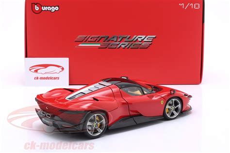 Bburago 1 18Chi non si informa adeguatamente in anticipo corre il rischio di ricevere bburago 1 18 che non hanno la funzione desiderata o sono realizzati con materiali di qualità inferiore. Se volete un prodotto che soddisfi al meglio le vostre aspettative, dovreste provare un bburago 1 18.
  <p>Per i prodotti si possono trovare test online e confronti tra i prodotti.  I confronti tra i prodotti possono aiutare a confrontare le diverse funzioni o proprietà dei diversi prodotti. Di seguito, spieghiamo perché la ricerca è importante e di cosa si dovrebbe essere consapevoli quando si acquista un articolo.
</p>

<h2>Acquisto di Bburago 1 18 - criteri importanti</h2>

<p>Una lista di controllo può aiutarti a evitare di dover cercare informazioni sui prodotti su decine di siti web. Di seguito è riportato un esempio di una lista di controllo che può aiutarvi a trovare il prodotto giusto. Importanti criteri di acquisto includono, ad esempio:
</p><ul>
<li>Opinioni dei clienti</li>
<li>Confronti dei prezzi</li>
<li>Dettagli del prodotto</li>
<li>Termini e condizioni di consegna</li>
<li>Domande dei clienti e risposte dei marchi</li>
</ul>
<h2>Qual è l