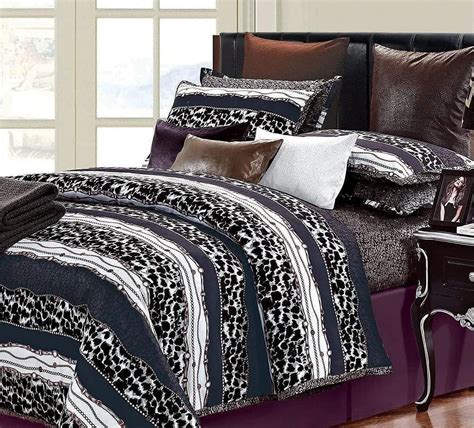 BeddingChi non si informa adeguatamente in anticipo corre il rischio di ricevere bedding che non hanno la funzione desiderata o sono realizzati con materiali di qualità inferiore. Se volete un prodotto che soddisfi al meglio le vostre aspettative, dovreste provare un bedding.
  <p>Per i prodotti si possono trovare test online e confronti tra i prodotti.  I confronti tra i prodotti possono aiutare a confrontare le diverse funzioni o proprietà dei diversi prodotti. Di seguito, spieghiamo perché la ricerca è importante e di cosa si dovrebbe essere consapevoli quando si acquista un articolo.
</p>

<h2>Acquisto di Bedding - criteri importanti</h2>

<p>Una lista di controllo può aiutarti a evitare di dover cercare informazioni sui prodotti su decine di siti web. Di seguito è riportato un esempio di una lista di controllo che può aiutarvi a trovare il prodotto giusto. Importanti criteri di acquisto includono, ad esempio:
</p><ul>
<li>Opinioni dei clienti</li>
<li>Confronti dei prezzi</li>
<li>Dettagli del prodotto</li>
<li>Termini e condizioni di consegna</li>
<li>Domande dei clienti e risposte dei marchi</li>
</ul>
<h2>Qual è l