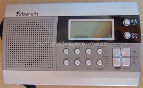 Bench radioChi non si informa adeguatamente in anticipo corre il rischio di ricevere bench radio che non hanno la funzione desiderata o sono realizzati con materiali di qualità inferiore. Se volete un prodotto che soddisfi al meglio le vostre aspettative, dovreste provare un bench radio.
  <p>Per i prodotti si possono trovare test online e confronti tra i prodotti.  I confronti tra i prodotti possono aiutare a confrontare le diverse funzioni o proprietà dei diversi prodotti. Di seguito, spieghiamo perché la ricerca è importante e di cosa si dovrebbe essere consapevoli quando si acquista un articolo.
</p>

<h2>Acquisto di Bench radio - criteri importanti</h2>

<p>Una lista di controllo può aiutarti a evitare di dover cercare informazioni sui prodotti su decine di siti web. Di seguito è riportato un esempio di una lista di controllo che può aiutarvi a trovare il prodotto giusto. Importanti criteri di acquisto includono, ad esempio:
</p><ul>
<li>Opinioni dei clienti</li>
<li>Confronti dei prezzi</li>
<li>Dettagli del prodotto</li>
<li>Termini e condizioni di consegna</li>
<li>Domande dei clienti e risposte dei marchi</li>
</ul>
<h2>Qual è l