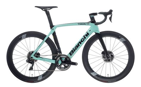 Bianchi bici corsaChi non si informa adeguatamente in anticipo corre il rischio di ricevere bianchi bici corsa che non hanno la funzione desiderata o sono realizzati con materiali di qualità inferiore. Se volete un prodotto che soddisfi al meglio le vostre aspettative, dovreste provare un bianchi bici corsa.
  <p>Per i prodotti si possono trovare test online e confronti tra i prodotti.  I confronti tra i prodotti possono aiutare a confrontare le diverse funzioni o proprietà dei diversi prodotti. Di seguito, spieghiamo perché la ricerca è importante e di cosa si dovrebbe essere consapevoli quando si acquista un articolo.
</p>

<h2>Acquisto di Bianchi bici corsa - criteri importanti</h2>

<p>Una lista di controllo può aiutarti a evitare di dover cercare informazioni sui prodotti su decine di siti web. Di seguito è riportato un esempio di una lista di controllo che può aiutarvi a trovare il prodotto giusto. Importanti criteri di acquisto includono, ad esempio:
</p><ul>
<li>Opinioni dei clienti</li>
<li>Confronti dei prezzi</li>
<li>Dettagli del prodotto</li>
<li>Termini e condizioni di consegna</li>
<li>Domande dei clienti e risposte dei marchi</li>
</ul>
<h2>Qual è l