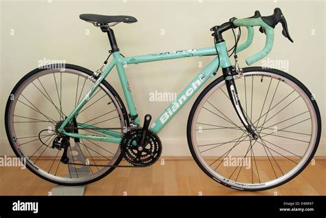 Bianchi dama biancaChi non si informa adeguatamente in anticipo corre il rischio di ricevere bianchi dama bianca che non hanno la funzione desiderata o sono realizzati con materiali di qualità inferiore. Se volete un prodotto che soddisfi al meglio le vostre aspettative, dovreste provare un bianchi dama bianca.
  <p>Per i prodotti si possono trovare test online e confronti tra i prodotti.  I confronti tra i prodotti possono aiutare a confrontare le diverse funzioni o proprietà dei diversi prodotti. Di seguito, spieghiamo perché la ricerca è importante e di cosa si dovrebbe essere consapevoli quando si acquista un articolo.
</p>

<h2>Acquisto di Bianchi dama bianca - criteri importanti</h2>

<p>Una lista di controllo può aiutarti a evitare di dover cercare informazioni sui prodotti su decine di siti web. Di seguito è riportato un esempio di una lista di controllo che può aiutarvi a trovare il prodotto giusto. Importanti criteri di acquisto includono, ad esempio:
</p><ul>
<li>Opinioni dei clienti</li>
<li>Confronti dei prezzi</li>
<li>Dettagli del prodotto</li>
<li>Termini e condizioni di consegna</li>
<li>Domande dei clienti e risposte dei marchi</li>
</ul>
<h2>Qual è l