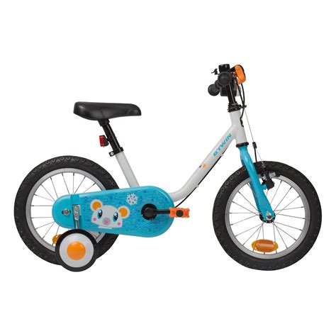 Bici 3 anniChi non si informa adeguatamente in anticipo corre il rischio di ricevere bici 3 anni che non hanno la funzione desiderata o sono realizzati con materiali di qualità inferiore. Se volete un prodotto che soddisfi al meglio le vostre aspettative, dovreste provare un bici 3 anni.
  <p>Per i prodotti si possono trovare test online e confronti tra i prodotti.  I confronti tra i prodotti possono aiutare a confrontare le diverse funzioni o proprietà dei diversi prodotti. Di seguito, spieghiamo perché la ricerca è importante e di cosa si dovrebbe essere consapevoli quando si acquista un articolo.
</p>

<h2>Acquisto di Bici 3 anni - criteri importanti</h2>

<p>Una lista di controllo può aiutarti a evitare di dover cercare informazioni sui prodotti su decine di siti web. Di seguito è riportato un esempio di una lista di controllo che può aiutarvi a trovare il prodotto giusto. Importanti criteri di acquisto includono, ad esempio:
</p><ul>
<li>Opinioni dei clienti</li>
<li>Confronti dei prezzi</li>
<li>Dettagli del prodotto</li>
<li>Termini e condizioni di consegna</li>
<li>Domande dei clienti e risposte dei marchi</li>
</ul>
<h2>Qual è l