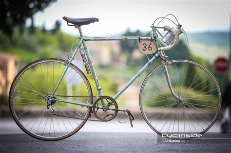 Bici fausto coppiChi non si informa adeguatamente in anticipo corre il rischio di ricevere bici fausto coppi che non hanno la funzione desiderata o sono realizzati con materiali di qualità inferiore. Se volete un prodotto che soddisfi al meglio le vostre aspettative, dovreste provare un bici fausto coppi.
  <p>Per i prodotti si possono trovare test online e confronti tra i prodotti.  I confronti tra i prodotti possono aiutare a confrontare le diverse funzioni o proprietà dei diversi prodotti. Di seguito, spieghiamo perché la ricerca è importante e di cosa si dovrebbe essere consapevoli quando si acquista un articolo.
</p>

<h2>Acquisto di Bici fausto coppi - criteri importanti</h2>

<p>Una lista di controllo può aiutarti a evitare di dover cercare informazioni sui prodotti su decine di siti web. Di seguito è riportato un esempio di una lista di controllo che può aiutarvi a trovare il prodotto giusto. Importanti criteri di acquisto includono, ad esempio:
</p><ul>
<li>Opinioni dei clienti</li>
<li>Confronti dei prezzi</li>
<li>Dettagli del prodotto</li>
<li>Termini e condizioni di consegna</li>
<li>Domande dei clienti e risposte dei marchi</li>
</ul>
<h2>Qual è l