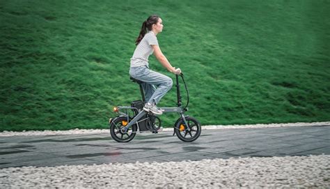 Bici piccolaChi non si informa adeguatamente in anticipo corre il rischio di ricevere bici piccola che non hanno la funzione desiderata o sono realizzati con materiali di qualità inferiore. Se volete un prodotto che soddisfi al meglio le vostre aspettative, dovreste provare un bici piccola.
  <p>Per i prodotti si possono trovare test online e confronti tra i prodotti.  I confronti tra i prodotti possono aiutare a confrontare le diverse funzioni o proprietà dei diversi prodotti. Di seguito, spieghiamo perché la ricerca è importante e di cosa si dovrebbe essere consapevoli quando si acquista un articolo.
</p>

<h2>Acquisto di Bici piccola - criteri importanti</h2>

<p>Una lista di controllo può aiutarti a evitare di dover cercare informazioni sui prodotti su decine di siti web. Di seguito è riportato un esempio di una lista di controllo che può aiutarvi a trovare il prodotto giusto. Importanti criteri di acquisto includono, ad esempio:
</p><ul>
<li>Opinioni dei clienti</li>
<li>Confronti dei prezzi</li>
<li>Dettagli del prodotto</li>
<li>Termini e condizioni di consegna</li>
<li>Domande dei clienti e risposte dei marchi</li>
</ul>
<h2>Qual è l