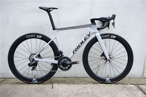 Bici ridleyChi non si informa adeguatamente in anticipo corre il rischio di ricevere bici ridley che non hanno la funzione desiderata o sono realizzati con materiali di qualità inferiore. Se volete un prodotto che soddisfi al meglio le vostre aspettative, dovreste provare un bici ridley.
  <p>Per i prodotti si possono trovare test online e confronti tra i prodotti.  I confronti tra i prodotti possono aiutare a confrontare le diverse funzioni o proprietà dei diversi prodotti. Di seguito, spieghiamo perché la ricerca è importante e di cosa si dovrebbe essere consapevoli quando si acquista un articolo.
</p>

<h2>Acquisto di Bici ridley - criteri importanti</h2>

<p>Una lista di controllo può aiutarti a evitare di dover cercare informazioni sui prodotti su decine di siti web. Di seguito è riportato un esempio di una lista di controllo che può aiutarvi a trovare il prodotto giusto. Importanti criteri di acquisto includono, ad esempio:
</p><ul>
<li>Opinioni dei clienti</li>
<li>Confronti dei prezzi</li>
<li>Dettagli del prodotto</li>
<li>Termini e condizioni di consegna</li>
<li>Domande dei clienti e risposte dei marchi</li>
</ul>
<h2>Qual è l