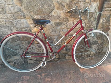 Bicicletta marceChi non si informa adeguatamente in anticipo corre il rischio di ricevere bicicletta marce che non hanno la funzione desiderata o sono realizzati con materiali di qualità inferiore. Se volete un prodotto che soddisfi al meglio le vostre aspettative, dovreste provare un bicicletta marce.
  <p>Per i prodotti si possono trovare test online e confronti tra i prodotti.  I confronti tra i prodotti possono aiutare a confrontare le diverse funzioni o proprietà dei diversi prodotti. Di seguito, spieghiamo perché la ricerca è importante e di cosa si dovrebbe essere consapevoli quando si acquista un articolo.
</p>

<h2>Acquisto di Bicicletta marce - criteri importanti</h2>

<p>Una lista di controllo può aiutarti a evitare di dover cercare informazioni sui prodotti su decine di siti web. Di seguito è riportato un esempio di una lista di controllo che può aiutarvi a trovare il prodotto giusto. Importanti criteri di acquisto includono, ad esempio:
</p><ul>
<li>Opinioni dei clienti</li>
<li>Confronti dei prezzi</li>
<li>Dettagli del prodotto</li>
<li>Termini e condizioni di consegna</li>
<li>Domande dei clienti e risposte dei marchi</li>
</ul>
<h2>Qual è l