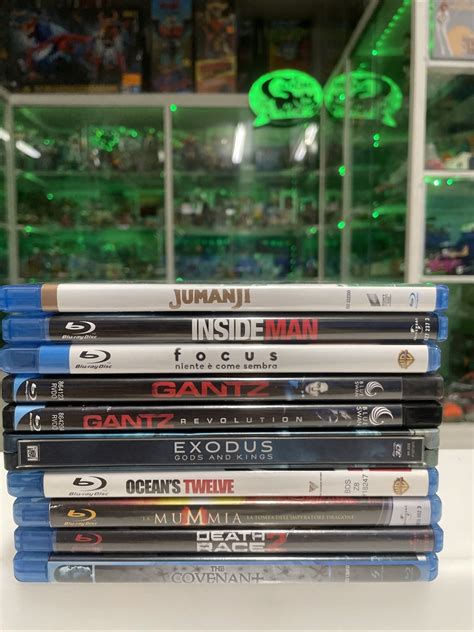 Blu ray variChi non si informa adeguatamente in anticipo corre il rischio di ricevere blu ray vari che non hanno la funzione desiderata o sono realizzati con materiali di qualità inferiore. Se volete un prodotto che soddisfi al meglio le vostre aspettative, dovreste provare un blu ray vari.
  <p>Per i prodotti si possono trovare test online e confronti tra i prodotti.  I confronti tra i prodotti possono aiutare a confrontare le diverse funzioni o proprietà dei diversi prodotti. Di seguito, spieghiamo perché la ricerca è importante e di cosa si dovrebbe essere consapevoli quando si acquista un articolo.
</p>

<h2>Acquisto di Blu ray vari - criteri importanti</h2>

<p>Una lista di controllo può aiutarti a evitare di dover cercare informazioni sui prodotti su decine di siti web. Di seguito è riportato un esempio di una lista di controllo che può aiutarvi a trovare il prodotto giusto. Importanti criteri di acquisto includono, ad esempio:
</p><ul>
<li>Opinioni dei clienti</li>
<li>Confronti dei prezzi</li>
<li>Dettagli del prodotto</li>
<li>Termini e condizioni di consegna</li>
<li>Domande dei clienti e risposte dei marchi</li>
</ul>
<h2>Qual è l