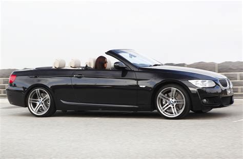 Bmw e93Chi non si informa adeguatamente in anticipo corre il rischio di ricevere bmw e93 che non hanno la funzione desiderata o sono realizzati con materiali di qualità inferiore. Se volete un prodotto che soddisfi al meglio le vostre aspettative, dovreste provare un bmw e93.
  <p>Per i prodotti si possono trovare test online e confronti tra i prodotti.  I confronti tra i prodotti possono aiutare a confrontare le diverse funzioni o proprietà dei diversi prodotti. Di seguito, spieghiamo perché la ricerca è importante e di cosa si dovrebbe essere consapevoli quando si acquista un articolo.
</p>

<h2>Acquisto di Bmw e93 - criteri importanti</h2>

<p>Una lista di controllo può aiutarti a evitare di dover cercare informazioni sui prodotti su decine di siti web. Di seguito è riportato un esempio di una lista di controllo che può aiutarvi a trovare il prodotto giusto. Importanti criteri di acquisto includono, ad esempio:
</p><ul>
<li>Opinioni dei clienti</li>
<li>Confronti dei prezzi</li>
<li>Dettagli del prodotto</li>
<li>Termini e condizioni di consegna</li>
<li>Domande dei clienti e risposte dei marchi</li>
</ul>
<h2>Qual è l