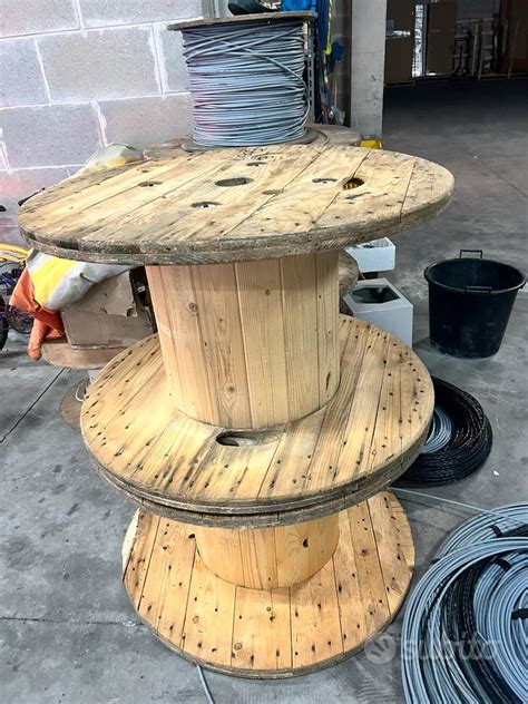Bobina legnoChi non si informa adeguatamente in anticipo corre il rischio di ricevere bobina legno che non hanno la funzione desiderata o sono realizzati con materiali di qualità inferiore. Se volete un prodotto che soddisfi al meglio le vostre aspettative, dovreste provare un bobina legno.
  <p>Per i prodotti si possono trovare test online e confronti tra i prodotti.  I confronti tra i prodotti possono aiutare a confrontare le diverse funzioni o proprietà dei diversi prodotti. Di seguito, spieghiamo perché la ricerca è importante e di cosa si dovrebbe essere consapevoli quando si acquista un articolo.
</p>

<h2>Acquisto di Bobina legno - criteri importanti</h2>

<p>Una lista di controllo può aiutarti a evitare di dover cercare informazioni sui prodotti su decine di siti web. Di seguito è riportato un esempio di una lista di controllo che può aiutarvi a trovare il prodotto giusto. Importanti criteri di acquisto includono, ad esempio:
</p><ul>
<li>Opinioni dei clienti</li>
<li>Confronti dei prezzi</li>
<li>Dettagli del prodotto</li>
<li>Termini e condizioni di consegna</li>
<li>Domande dei clienti e risposte dei marchi</li>
</ul>
<h2>Qual è l