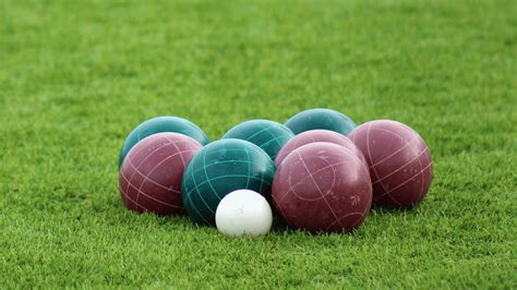 BocceChi non si informa adeguatamente in anticipo corre il rischio di ricevere bocce che non hanno la funzione desiderata o sono realizzati con materiali di qualità inferiore. Se volete un prodotto che soddisfi al meglio le vostre aspettative, dovreste provare un bocce.
  <p>Per i prodotti si possono trovare test online e confronti tra i prodotti.  I confronti tra i prodotti possono aiutare a confrontare le diverse funzioni o proprietà dei diversi prodotti. Di seguito, spieghiamo perché la ricerca è importante e di cosa si dovrebbe essere consapevoli quando si acquista un articolo.
</p>

<h2>Acquisto di Bocce - criteri importanti</h2>

<p>Una lista di controllo può aiutarti a evitare di dover cercare informazioni sui prodotti su decine di siti web. Di seguito è riportato un esempio di una lista di controllo che può aiutarvi a trovare il prodotto giusto. Importanti criteri di acquisto includono, ad esempio:
</p><ul>
<li>Opinioni dei clienti</li>
<li>Confronti dei prezzi</li>
<li>Dettagli del prodotto</li>
<li>Termini e condizioni di consegna</li>
<li>Domande dei clienti e risposte dei marchi</li>
</ul>
<h2>Qual è l