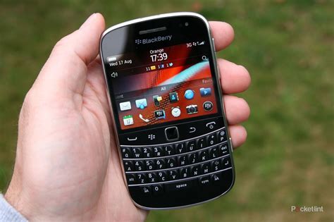 Bold 9900 blackberryChi non si informa adeguatamente in anticipo corre il rischio di ricevere bold 9900 blackberry che non hanno la funzione desiderata o sono realizzati con materiali di qualità inferiore. Se volete un prodotto che soddisfi al meglio le vostre aspettative, dovreste provare un bold 9900 blackberry.
  <p>Per i prodotti si possono trovare test online e confronti tra i prodotti.  I confronti tra i prodotti possono aiutare a confrontare le diverse funzioni o proprietà dei diversi prodotti. Di seguito, spieghiamo perché la ricerca è importante e di cosa si dovrebbe essere consapevoli quando si acquista un articolo.
</p>

<h2>Acquisto di Bold 9900 blackberry - criteri importanti</h2>

<p>Una lista di controllo può aiutarti a evitare di dover cercare informazioni sui prodotti su decine di siti web. Di seguito è riportato un esempio di una lista di controllo che può aiutarvi a trovare il prodotto giusto. Importanti criteri di acquisto includono, ad esempio:
</p><ul>
<li>Opinioni dei clienti</li>
<li>Confronti dei prezzi</li>
<li>Dettagli del prodotto</li>
<li>Termini e condizioni di consegna</li>
<li>Domande dei clienti e risposte dei marchi</li>
</ul>
<h2>Qual è l