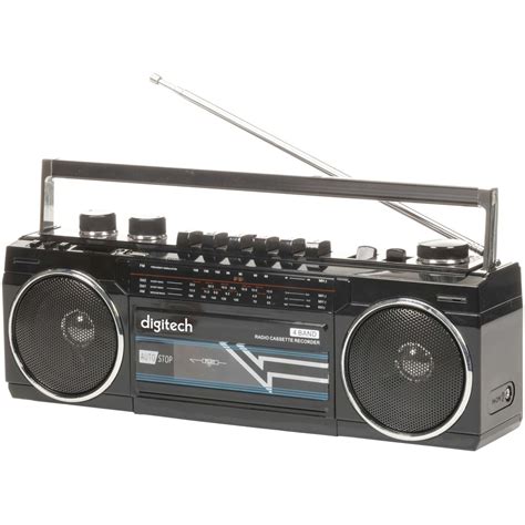 Boom boxChi non si informa adeguatamente in anticipo corre il rischio di ricevere boom box che non hanno la funzione desiderata o sono realizzati con materiali di qualità inferiore. Se volete un prodotto che soddisfi al meglio le vostre aspettative, dovreste provare un boom box.
  <p>Per i prodotti si possono trovare test online e confronti tra i prodotti.  I confronti tra i prodotti possono aiutare a confrontare le diverse funzioni o proprietà dei diversi prodotti. Di seguito, spieghiamo perché la ricerca è importante e di cosa si dovrebbe essere consapevoli quando si acquista un articolo.
</p>

<h2>Acquisto di Boom box - criteri importanti</h2>

<p>Una lista di controllo può aiutarti a evitare di dover cercare informazioni sui prodotti su decine di siti web. Di seguito è riportato un esempio di una lista di controllo che può aiutarvi a trovare il prodotto giusto. Importanti criteri di acquisto includono, ad esempio:
</p><ul>
<li>Opinioni dei clienti</li>
<li>Confronti dei prezzi</li>
<li>Dettagli del prodotto</li>
<li>Termini e condizioni di consegna</li>
<li>Domande dei clienti e risposte dei marchi</li>
</ul>
<h2>Qual è l