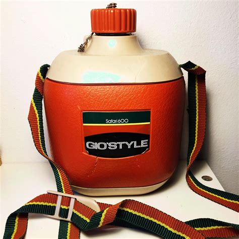 Borraccia gio styleChi non si informa adeguatamente in anticipo corre il rischio di ricevere borraccia gio style che non hanno la funzione desiderata o sono realizzati con materiali di qualità inferiore. Se volete un prodotto che soddisfi al meglio le vostre aspettative, dovreste provare un borraccia gio style.
  <p>Per i prodotti si possono trovare test online e confronti tra i prodotti.  I confronti tra i prodotti possono aiutare a confrontare le diverse funzioni o proprietà dei diversi prodotti. Di seguito, spieghiamo perché la ricerca è importante e di cosa si dovrebbe essere consapevoli quando si acquista un articolo.
</p>

<h2>Acquisto di Borraccia gio style - criteri importanti</h2>

<p>Una lista di controllo può aiutarti a evitare di dover cercare informazioni sui prodotti su decine di siti web. Di seguito è riportato un esempio di una lista di controllo che può aiutarvi a trovare il prodotto giusto. Importanti criteri di acquisto includono, ad esempio:
</p><ul>
<li>Opinioni dei clienti</li>
<li>Confronti dei prezzi</li>
<li>Dettagli del prodotto</li>
<li>Termini e condizioni di consegna</li>
<li>Domande dei clienti e risposte dei marchi</li>
</ul>
<h2>Qual è l