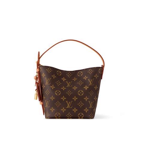 Borsa louis vittonChi non si informa adeguatamente in anticipo corre il rischio di ricevere borsa louis vitton che non hanno la funzione desiderata o sono realizzati con materiali di qualità inferiore. Se volete un prodotto che soddisfi al meglio le vostre aspettative, dovreste provare un borsa louis vitton.
  <p>Per i prodotti si possono trovare test online e confronti tra i prodotti.  I confronti tra i prodotti possono aiutare a confrontare le diverse funzioni o proprietà dei diversi prodotti. Di seguito, spieghiamo perché la ricerca è importante e di cosa si dovrebbe essere consapevoli quando si acquista un articolo.
</p>

<h2>Acquisto di Borsa louis vitton - criteri importanti</h2>

<p>Una lista di controllo può aiutarti a evitare di dover cercare informazioni sui prodotti su decine di siti web. Di seguito è riportato un esempio di una lista di controllo che può aiutarvi a trovare il prodotto giusto. Importanti criteri di acquisto includono, ad esempio:
</p><ul>
<li>Opinioni dei clienti</li>
<li>Confronti dei prezzi</li>
<li>Dettagli del prodotto</li>
<li>Termini e condizioni di consegna</li>
<li>Domande dei clienti e risposte dei marchi</li>
</ul>
<h2>Qual è l