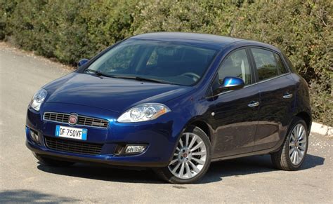 Bravo 105 cvChi non si informa adeguatamente in anticipo corre il rischio di ricevere bravo 105 cv che non hanno la funzione desiderata o sono realizzati con materiali di qualità inferiore. Se volete un prodotto che soddisfi al meglio le vostre aspettative, dovreste provare un bravo 105 cv.
  <p>Per i prodotti si possono trovare test online e confronti tra i prodotti.  I confronti tra i prodotti possono aiutare a confrontare le diverse funzioni o proprietà dei diversi prodotti. Di seguito, spieghiamo perché la ricerca è importante e di cosa si dovrebbe essere consapevoli quando si acquista un articolo.
</p>

<h2>Acquisto di Bravo 105 cv - criteri importanti</h2>

<p>Una lista di controllo può aiutarti a evitare di dover cercare informazioni sui prodotti su decine di siti web. Di seguito è riportato un esempio di una lista di controllo che può aiutarvi a trovare il prodotto giusto. Importanti criteri di acquisto includono, ad esempio:
</p><ul>
<li>Opinioni dei clienti</li>
<li>Confronti dei prezzi</li>
<li>Dettagli del prodotto</li>
<li>Termini e condizioni di consegna</li>
<li>Domande dei clienti e risposte dei marchi</li>
</ul>
<h2>Qual è l