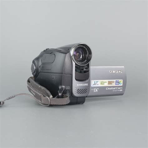 Cam samsungChi non si informa adeguatamente in anticipo corre il rischio di ricevere cam samsung che non hanno la funzione desiderata o sono realizzati con materiali di qualità inferiore. Se volete un prodotto che soddisfi al meglio le vostre aspettative, dovreste provare un cam samsung.
  <p>Per i prodotti si possono trovare test online e confronti tra i prodotti.  I confronti tra i prodotti possono aiutare a confrontare le diverse funzioni o proprietà dei diversi prodotti. Di seguito, spieghiamo perché la ricerca è importante e di cosa si dovrebbe essere consapevoli quando si acquista un articolo.
</p>

<h2>Acquisto di Cam samsung - criteri importanti</h2>

<p>Una lista di controllo può aiutarti a evitare di dover cercare informazioni sui prodotti su decine di siti web. Di seguito è riportato un esempio di una lista di controllo che può aiutarvi a trovare il prodotto giusto. Importanti criteri di acquisto includono, ad esempio:
</p><ul>
<li>Opinioni dei clienti</li>
<li>Confronti dei prezzi</li>
<li>Dettagli del prodotto</li>
<li>Termini e condizioni di consegna</li>
<li>Domande dei clienti e risposte dei marchi</li>
</ul>
<h2>Qual è l