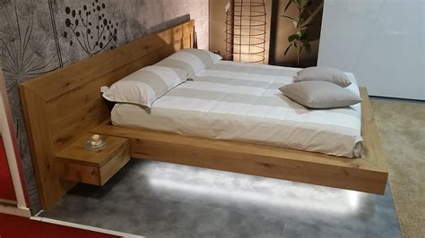 Camera letto legnoChi non si informa adeguatamente in anticipo corre il rischio di ricevere camera letto legno che non hanno la funzione desiderata o sono realizzati con materiali di qualità inferiore. Se volete un prodotto che soddisfi al meglio le vostre aspettative, dovreste provare un camera letto legno.
  <p>Per i prodotti si possono trovare test online e confronti tra i prodotti.  I confronti tra i prodotti possono aiutare a confrontare le diverse funzioni o proprietà dei diversi prodotti. Di seguito, spieghiamo perché la ricerca è importante e di cosa si dovrebbe essere consapevoli quando si acquista un articolo.
</p>

<h2>Acquisto di Camera letto legno - criteri importanti</h2>

<p>Una lista di controllo può aiutarti a evitare di dover cercare informazioni sui prodotti su decine di siti web. Di seguito è riportato un esempio di una lista di controllo che può aiutarvi a trovare il prodotto giusto. Importanti criteri di acquisto includono, ad esempio:
</p><ul>
<li>Opinioni dei clienti</li>
<li>Confronti dei prezzi</li>
<li>Dettagli del prodotto</li>
<li>Termini e condizioni di consegna</li>
<li>Domande dei clienti e risposte dei marchi</li>
</ul>
<h2>Qual è l