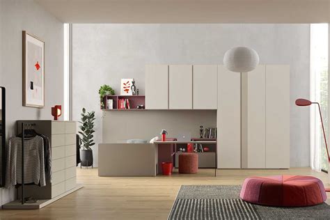 Cameretta libreria divanoChi non si informa adeguatamente in anticipo corre il rischio di ricevere cameretta libreria divano che non hanno la funzione desiderata o sono realizzati con materiali di qualità inferiore. Se volete un prodotto che soddisfi al meglio le vostre aspettative, dovreste provare un cameretta libreria divano.
  <p>Per i prodotti si possono trovare test online e confronti tra i prodotti.  I confronti tra i prodotti possono aiutare a confrontare le diverse funzioni o proprietà dei diversi prodotti. Di seguito, spieghiamo perché la ricerca è importante e di cosa si dovrebbe essere consapevoli quando si acquista un articolo.
</p>

<h2>Acquisto di Cameretta libreria divano - criteri importanti</h2>

<p>Una lista di controllo può aiutarti a evitare di dover cercare informazioni sui prodotti su decine di siti web. Di seguito è riportato un esempio di una lista di controllo che può aiutarvi a trovare il prodotto giusto. Importanti criteri di acquisto includono, ad esempio:
</p><ul>
<li>Opinioni dei clienti</li>
<li>Confronti dei prezzi</li>
<li>Dettagli del prodotto</li>
<li>Termini e condizioni di consegna</li>
<li>Domande dei clienti e risposte dei marchi</li>
</ul>
<h2>Qual è l