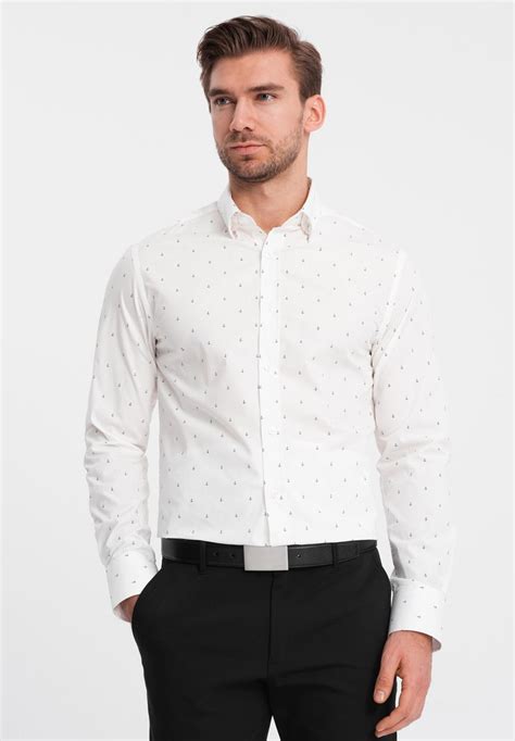 Camicia smallChi non si informa adeguatamente in anticipo corre il rischio di ricevere camicia small che non hanno la funzione desiderata o sono realizzati con materiali di qualità inferiore. Se volete un prodotto che soddisfi al meglio le vostre aspettative, dovreste provare un camicia small.
  <p>Per i prodotti si possono trovare test online e confronti tra i prodotti.  I confronti tra i prodotti possono aiutare a confrontare le diverse funzioni o proprietà dei diversi prodotti. Di seguito, spieghiamo perché la ricerca è importante e di cosa si dovrebbe essere consapevoli quando si acquista un articolo.
</p>

<h2>Acquisto di Camicia small - criteri importanti</h2>

<p>Una lista di controllo può aiutarti a evitare di dover cercare informazioni sui prodotti su decine di siti web. Di seguito è riportato un esempio di una lista di controllo che può aiutarvi a trovare il prodotto giusto. Importanti criteri di acquisto includono, ad esempio:
</p><ul>
<li>Opinioni dei clienti</li>
<li>Confronti dei prezzi</li>
<li>Dettagli del prodotto</li>
<li>Termini e condizioni di consegna</li>
<li>Domande dei clienti e risposte dei marchi</li>
</ul>
<h2>Qual è l