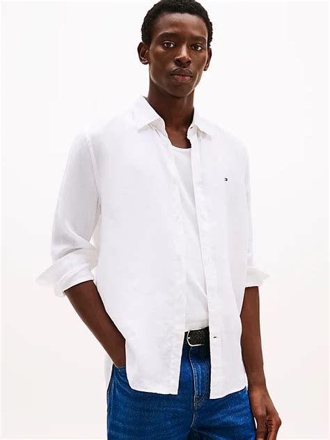 Camicia tommy hilfigerChi non si informa adeguatamente in anticipo corre il rischio di ricevere camicia tommy hilfiger che non hanno la funzione desiderata o sono realizzati con materiali di qualità inferiore. Se volete un prodotto che soddisfi al meglio le vostre aspettative, dovreste provare un camicia tommy hilfiger.
  <p>Per i prodotti si possono trovare test online e confronti tra i prodotti.  I confronti tra i prodotti possono aiutare a confrontare le diverse funzioni o proprietà dei diversi prodotti. Di seguito, spieghiamo perché la ricerca è importante e di cosa si dovrebbe essere consapevoli quando si acquista un articolo.
</p>

<h2>Acquisto di Camicia tommy hilfiger - criteri importanti</h2>

<p>Una lista di controllo può aiutarti a evitare di dover cercare informazioni sui prodotti su decine di siti web. Di seguito è riportato un esempio di una lista di controllo che può aiutarvi a trovare il prodotto giusto. Importanti criteri di acquisto includono, ad esempio:
</p><ul>
<li>Opinioni dei clienti</li>
<li>Confronti dei prezzi</li>
<li>Dettagli del prodotto</li>
<li>Termini e condizioni di consegna</li>
<li>Domande dei clienti e risposte dei marchi</li>
</ul>
<h2>Qual è l