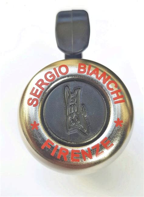 Campanello bianchiChi non si informa adeguatamente in anticipo corre il rischio di ricevere campanello bianchi che non hanno la funzione desiderata o sono realizzati con materiali di qualità inferiore. Se volete un prodotto che soddisfi al meglio le vostre aspettative, dovreste provare un campanello bianchi.
  <p>Per i prodotti si possono trovare test online e confronti tra i prodotti.  I confronti tra i prodotti possono aiutare a confrontare le diverse funzioni o proprietà dei diversi prodotti. Di seguito, spieghiamo perché la ricerca è importante e di cosa si dovrebbe essere consapevoli quando si acquista un articolo.
</p>

<h2>Acquisto di Campanello bianchi - criteri importanti</h2>

<p>Una lista di controllo può aiutarti a evitare di dover cercare informazioni sui prodotti su decine di siti web. Di seguito è riportato un esempio di una lista di controllo che può aiutarvi a trovare il prodotto giusto. Importanti criteri di acquisto includono, ad esempio:
</p><ul>
<li>Opinioni dei clienti</li>
<li>Confronti dei prezzi</li>
<li>Dettagli del prodotto</li>
<li>Termini e condizioni di consegna</li>
<li>Domande dei clienti e risposte dei marchi</li>
</ul>
<h2>Qual è l