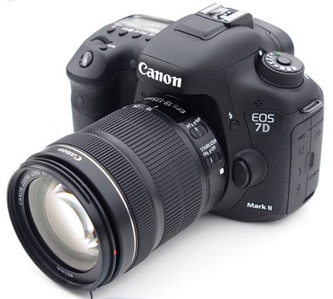 Canon 7d mark iiChi non si informa adeguatamente in anticipo corre il rischio di ricevere canon 7d mark ii che non hanno la funzione desiderata o sono realizzati con materiali di qualità inferiore. Se volete un prodotto che soddisfi al meglio le vostre aspettative, dovreste provare un canon 7d mark ii.
  <p>Per i prodotti si possono trovare test online e confronti tra i prodotti.  I confronti tra i prodotti possono aiutare a confrontare le diverse funzioni o proprietà dei diversi prodotti. Di seguito, spieghiamo perché la ricerca è importante e di cosa si dovrebbe essere consapevoli quando si acquista un articolo.
</p>

<h2>Acquisto di Canon 7d mark ii - criteri importanti</h2>

<p>Una lista di controllo può aiutarti a evitare di dover cercare informazioni sui prodotti su decine di siti web. Di seguito è riportato un esempio di una lista di controllo che può aiutarvi a trovare il prodotto giusto. Importanti criteri di acquisto includono, ad esempio:
</p><ul>
<li>Opinioni dei clienti</li>
<li>Confronti dei prezzi</li>
<li>Dettagli del prodotto</li>
<li>Termini e condizioni di consegna</li>
<li>Domande dei clienti e risposte dei marchi</li>
</ul>
<h2>Qual è l