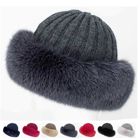 Cappello colbaccoChi non si informa adeguatamente in anticipo corre il rischio di ricevere cappello colbacco che non hanno la funzione desiderata o sono realizzati con materiali di qualità inferiore. Se volete un prodotto che soddisfi al meglio le vostre aspettative, dovreste provare un cappello colbacco.
  <p>Per i prodotti si possono trovare test online e confronti tra i prodotti.  I confronti tra i prodotti possono aiutare a confrontare le diverse funzioni o proprietà dei diversi prodotti. Di seguito, spieghiamo perché la ricerca è importante e di cosa si dovrebbe essere consapevoli quando si acquista un articolo.
</p>

<h2>Acquisto di Cappello colbacco - criteri importanti</h2>

<p>Una lista di controllo può aiutarti a evitare di dover cercare informazioni sui prodotti su decine di siti web. Di seguito è riportato un esempio di una lista di controllo che può aiutarvi a trovare il prodotto giusto. Importanti criteri di acquisto includono, ad esempio:
</p><ul>
<li>Opinioni dei clienti</li>
<li>Confronti dei prezzi</li>
<li>Dettagli del prodotto</li>
<li>Termini e condizioni di consegna</li>
<li>Domande dei clienti e risposte dei marchi</li>
</ul>
<h2>Qual è l