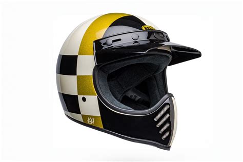 Casco bell moto3Chi non si informa adeguatamente in anticipo corre il rischio di ricevere casco bell moto3 che non hanno la funzione desiderata o sono realizzati con materiali di qualità inferiore. Se volete un prodotto che soddisfi al meglio le vostre aspettative, dovreste provare un casco bell moto3.
  <p>Per i prodotti si possono trovare test online e confronti tra i prodotti.  I confronti tra i prodotti possono aiutare a confrontare le diverse funzioni o proprietà dei diversi prodotti. Di seguito, spieghiamo perché la ricerca è importante e di cosa si dovrebbe essere consapevoli quando si acquista un articolo.
</p>

<h2>Acquisto di Casco bell moto3 - criteri importanti</h2>

<p>Una lista di controllo può aiutarti a evitare di dover cercare informazioni sui prodotti su decine di siti web. Di seguito è riportato un esempio di una lista di controllo che può aiutarvi a trovare il prodotto giusto. Importanti criteri di acquisto includono, ad esempio:
</p><ul>
<li>Opinioni dei clienti</li>
<li>Confronti dei prezzi</li>
<li>Dettagli del prodotto</li>
<li>Termini e condizioni di consegna</li>
<li>Domande dei clienti e risposte dei marchi</li>
</ul>
<h2>Qual è l