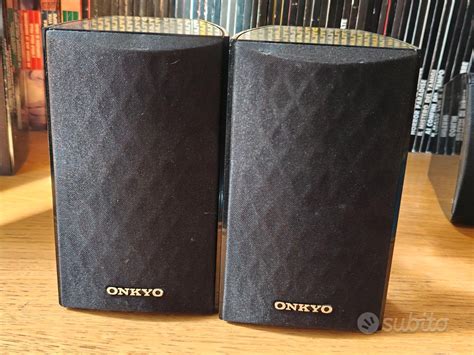 Casse onkyoChi non si informa adeguatamente in anticipo corre il rischio di ricevere casse onkyo che non hanno la funzione desiderata o sono realizzati con materiali di qualità inferiore. Se volete un prodotto che soddisfi al meglio le vostre aspettative, dovreste provare un casse onkyo.
  <p>Per i prodotti si possono trovare test online e confronti tra i prodotti.  I confronti tra i prodotti possono aiutare a confrontare le diverse funzioni o proprietà dei diversi prodotti. Di seguito, spieghiamo perché la ricerca è importante e di cosa si dovrebbe essere consapevoli quando si acquista un articolo.
</p>

<h2>Acquisto di Casse onkyo - criteri importanti</h2>

<p>Una lista di controllo può aiutarti a evitare di dover cercare informazioni sui prodotti su decine di siti web. Di seguito è riportato un esempio di una lista di controllo che può aiutarvi a trovare il prodotto giusto. Importanti criteri di acquisto includono, ad esempio:
</p><ul>
<li>Opinioni dei clienti</li>
<li>Confronti dei prezzi</li>
<li>Dettagli del prodotto</li>
<li>Termini e condizioni di consegna</li>
<li>Domande dei clienti e risposte dei marchi</li>
</ul>
<h2>Qual è l
