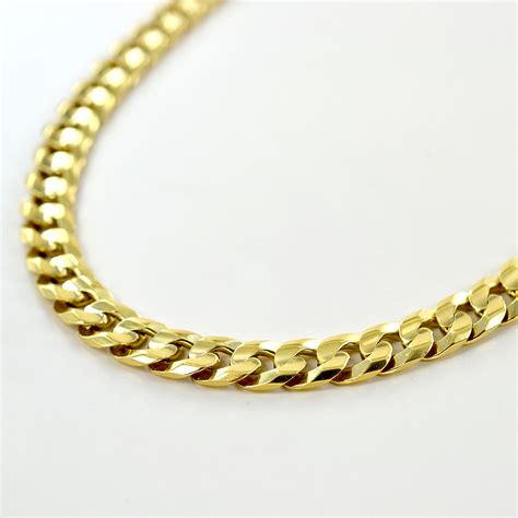 Catena oro uomoChi non si informa adeguatamente in anticipo corre il rischio di ricevere catena oro uomo che non hanno la funzione desiderata o sono realizzati con materiali di qualità inferiore. Se volete un prodotto che soddisfi al meglio le vostre aspettative, dovreste provare un catena oro uomo.
  <p>Per i prodotti si possono trovare test online e confronti tra i prodotti.  I confronti tra i prodotti possono aiutare a confrontare le diverse funzioni o proprietà dei diversi prodotti. Di seguito, spieghiamo perché la ricerca è importante e di cosa si dovrebbe essere consapevoli quando si acquista un articolo.
</p>

<h2>Acquisto di Catena oro uomo - criteri importanti</h2>

<p>Una lista di controllo può aiutarti a evitare di dover cercare informazioni sui prodotti su decine di siti web. Di seguito è riportato un esempio di una lista di controllo che può aiutarvi a trovare il prodotto giusto. Importanti criteri di acquisto includono, ad esempio:
</p><ul>
<li>Opinioni dei clienti</li>
<li>Confronti dei prezzi</li>
<li>Dettagli del prodotto</li>
<li>Termini e condizioni di consegna</li>
<li>Domande dei clienti e risposte dei marchi</li>
</ul>
<h2>Qual è l