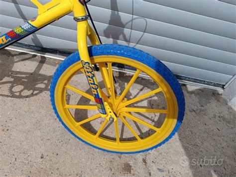 Cerchioni bmxChi non si informa adeguatamente in anticipo corre il rischio di ricevere cerchioni bmx che non hanno la funzione desiderata o sono realizzati con materiali di qualità inferiore. Se volete un prodotto che soddisfi al meglio le vostre aspettative, dovreste provare un cerchioni bmx.
  <p>Per i prodotti si possono trovare test online e confronti tra i prodotti.  I confronti tra i prodotti possono aiutare a confrontare le diverse funzioni o proprietà dei diversi prodotti. Di seguito, spieghiamo perché la ricerca è importante e di cosa si dovrebbe essere consapevoli quando si acquista un articolo.
</p>

<h2>Acquisto di Cerchioni bmx - criteri importanti</h2>

<p>Una lista di controllo può aiutarti a evitare di dover cercare informazioni sui prodotti su decine di siti web. Di seguito è riportato un esempio di una lista di controllo che può aiutarvi a trovare il prodotto giusto. Importanti criteri di acquisto includono, ad esempio:
</p><ul>
<li>Opinioni dei clienti</li>
<li>Confronti dei prezzi</li>
<li>Dettagli del prodotto</li>
<li>Termini e condizioni di consegna</li>
<li>Domande dei clienti e risposte dei marchi</li>
</ul>
<h2>Qual è l