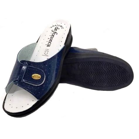 Ciabatte de fonseca donnaChi non si informa adeguatamente in anticipo corre il rischio di ricevere ciabatte de fonseca donna che non hanno la funzione desiderata o sono realizzati con materiali di qualità inferiore. Se volete un prodotto che soddisfi al meglio le vostre aspettative, dovreste provare un ciabatte de fonseca donna.
  <p>Per i prodotti si possono trovare test online e confronti tra i prodotti.  I confronti tra i prodotti possono aiutare a confrontare le diverse funzioni o proprietà dei diversi prodotti. Di seguito, spieghiamo perché la ricerca è importante e di cosa si dovrebbe essere consapevoli quando si acquista un articolo.
</p>

<h2>Acquisto di Ciabatte de fonseca donna - criteri importanti</h2>

<p>Una lista di controllo può aiutarti a evitare di dover cercare informazioni sui prodotti su decine di siti web. Di seguito è riportato un esempio di una lista di controllo che può aiutarvi a trovare il prodotto giusto. Importanti criteri di acquisto includono, ad esempio:
</p><ul>
<li>Opinioni dei clienti</li>
<li>Confronti dei prezzi</li>
<li>Dettagli del prodotto</li>
<li>Termini e condizioni di consegna</li>
<li>Domande dei clienti e risposte dei marchi</li>
</ul>
<h2>Qual è l