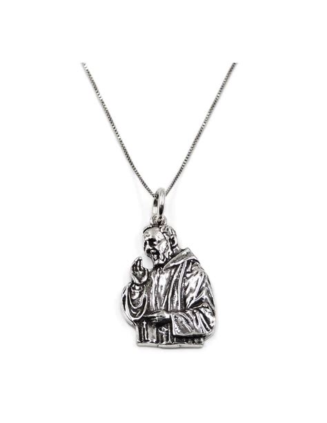 Collana padre pioChi non si informa adeguatamente in anticipo corre il rischio di ricevere collana padre pio che non hanno la funzione desiderata o sono realizzati con materiali di qualità inferiore. Se volete un prodotto che soddisfi al meglio le vostre aspettative, dovreste provare un collana padre pio.
  <p>Per i prodotti si possono trovare test online e confronti tra i prodotti.  I confronti tra i prodotti possono aiutare a confrontare le diverse funzioni o proprietà dei diversi prodotti. Di seguito, spieghiamo perché la ricerca è importante e di cosa si dovrebbe essere consapevoli quando si acquista un articolo.
</p>

<h2>Acquisto di Collana padre pio - criteri importanti</h2>

<p>Una lista di controllo può aiutarti a evitare di dover cercare informazioni sui prodotti su decine di siti web. Di seguito è riportato un esempio di una lista di controllo che può aiutarvi a trovare il prodotto giusto. Importanti criteri di acquisto includono, ad esempio:
</p><ul>
<li>Opinioni dei clienti</li>
<li>Confronti dei prezzi</li>
<li>Dettagli del prodotto</li>
<li>Termini e condizioni di consegna</li>
<li>Domande dei clienti e risposte dei marchi</li>
</ul>
<h2>Qual è l