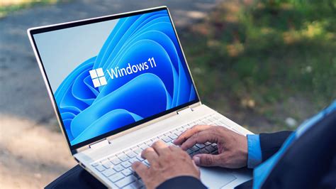 Computer windowsChi non si informa adeguatamente in anticipo corre il rischio di ricevere computer windows che non hanno la funzione desiderata o sono realizzati con materiali di qualità inferiore. Se volete un prodotto che soddisfi al meglio le vostre aspettative, dovreste provare un computer windows.
  <p>Per i prodotti si possono trovare test online e confronti tra i prodotti.  I confronti tra i prodotti possono aiutare a confrontare le diverse funzioni o proprietà dei diversi prodotti. Di seguito, spieghiamo perché la ricerca è importante e di cosa si dovrebbe essere consapevoli quando si acquista un articolo.
</p>

<h2>Acquisto di Computer windows - criteri importanti</h2>

<p>Una lista di controllo può aiutarti a evitare di dover cercare informazioni sui prodotti su decine di siti web. Di seguito è riportato un esempio di una lista di controllo che può aiutarvi a trovare il prodotto giusto. Importanti criteri di acquisto includono, ad esempio:
</p><ul>
<li>Opinioni dei clienti</li>
<li>Confronti dei prezzi</li>
<li>Dettagli del prodotto</li>
<li>Termini e condizioni di consegna</li>
<li>Domande dei clienti e risposte dei marchi</li>
</ul>
<h2>Qual è l