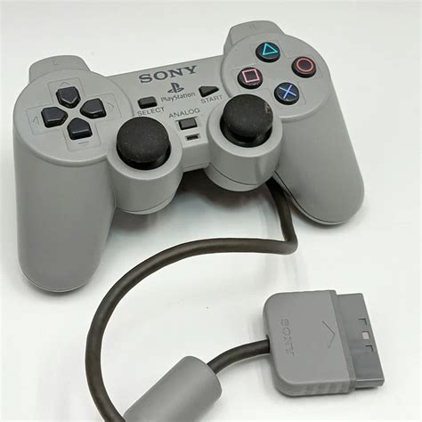 Controller sony originaleChi non si informa adeguatamente in anticipo corre il rischio di ricevere controller sony originale che non hanno la funzione desiderata o sono realizzati con materiali di qualità inferiore. Se volete un prodotto che soddisfi al meglio le vostre aspettative, dovreste provare un controller sony originale.
  <p>Per i prodotti si possono trovare test online e confronti tra i prodotti.  I confronti tra i prodotti possono aiutare a confrontare le diverse funzioni o proprietà dei diversi prodotti. Di seguito, spieghiamo perché la ricerca è importante e di cosa si dovrebbe essere consapevoli quando si acquista un articolo.
</p>

<h2>Acquisto di Controller sony originale - criteri importanti</h2>

<p>Una lista di controllo può aiutarti a evitare di dover cercare informazioni sui prodotti su decine di siti web. Di seguito è riportato un esempio di una lista di controllo che può aiutarvi a trovare il prodotto giusto. Importanti criteri di acquisto includono, ad esempio:
</p><ul>
<li>Opinioni dei clienti</li>
<li>Confronti dei prezzi</li>
<li>Dettagli del prodotto</li>
<li>Termini e condizioni di consegna</li>
<li>Domande dei clienti e risposte dei marchi</li>
</ul>
<h2>Qual è l