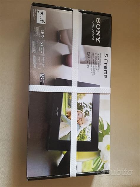 Cornice digitale sonyChi non si informa adeguatamente in anticipo corre il rischio di ricevere cornice digitale sony che non hanno la funzione desiderata o sono realizzati con materiali di qualità inferiore. Se volete un prodotto che soddisfi al meglio le vostre aspettative, dovreste provare un cornice digitale sony.
  <p>Per i prodotti si possono trovare test online e confronti tra i prodotti.  I confronti tra i prodotti possono aiutare a confrontare le diverse funzioni o proprietà dei diversi prodotti. Di seguito, spieghiamo perché la ricerca è importante e di cosa si dovrebbe essere consapevoli quando si acquista un articolo.
</p>

<h2>Acquisto di Cornice digitale sony - criteri importanti</h2>

<p>Una lista di controllo può aiutarti a evitare di dover cercare informazioni sui prodotti su decine di siti web. Di seguito è riportato un esempio di una lista di controllo che può aiutarvi a trovare il prodotto giusto. Importanti criteri di acquisto includono, ad esempio:
</p><ul>
<li>Opinioni dei clienti</li>
<li>Confronti dei prezzi</li>
<li>Dettagli del prodotto</li>
<li>Termini e condizioni di consegna</li>
<li>Domande dei clienti e risposte dei marchi</li>
</ul>
<h2>Qual è l