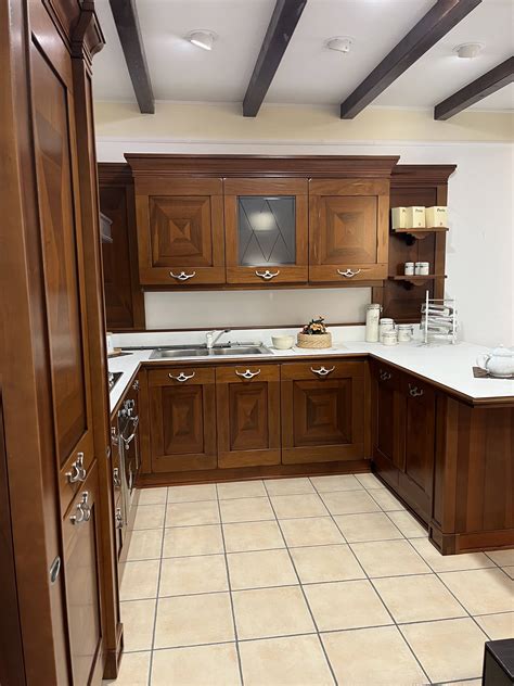 Cucina ca venetaChi non si informa adeguatamente in anticipo corre il rischio di ricevere cucina ca veneta che non hanno la funzione desiderata o sono realizzati con materiali di qualità inferiore. Se volete un prodotto che soddisfi al meglio le vostre aspettative, dovreste provare un cucina ca veneta.
  <p>Per i prodotti si possono trovare test online e confronti tra i prodotti.  I confronti tra i prodotti possono aiutare a confrontare le diverse funzioni o proprietà dei diversi prodotti. Di seguito, spieghiamo perché la ricerca è importante e di cosa si dovrebbe essere consapevoli quando si acquista un articolo.
</p>

<h2>Acquisto di Cucina ca veneta - criteri importanti</h2>

<p>Una lista di controllo può aiutarti a evitare di dover cercare informazioni sui prodotti su decine di siti web. Di seguito è riportato un esempio di una lista di controllo che può aiutarvi a trovare il prodotto giusto. Importanti criteri di acquisto includono, ad esempio:
</p><ul>
<li>Opinioni dei clienti</li>
<li>Confronti dei prezzi</li>
<li>Dettagli del prodotto</li>
<li>Termini e condizioni di consegna</li>
<li>Domande dei clienti e risposte dei marchi</li>
</ul>
<h2>Qual è l