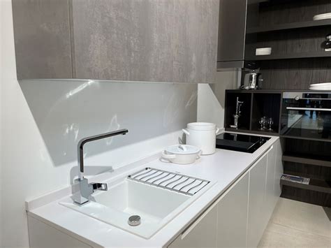 Cucina zeusChi non si informa adeguatamente in anticipo corre il rischio di ricevere cucina zeus che non hanno la funzione desiderata o sono realizzati con materiali di qualità inferiore. Se volete un prodotto che soddisfi al meglio le vostre aspettative, dovreste provare un cucina zeus.
  <p>Per i prodotti si possono trovare test online e confronti tra i prodotti.  I confronti tra i prodotti possono aiutare a confrontare le diverse funzioni o proprietà dei diversi prodotti. Di seguito, spieghiamo perché la ricerca è importante e di cosa si dovrebbe essere consapevoli quando si acquista un articolo.
</p>

<h2>Acquisto di Cucina zeus - criteri importanti</h2>

<p>Una lista di controllo può aiutarti a evitare di dover cercare informazioni sui prodotti su decine di siti web. Di seguito è riportato un esempio di una lista di controllo che può aiutarvi a trovare il prodotto giusto. Importanti criteri di acquisto includono, ad esempio:
</p><ul>
<li>Opinioni dei clienti</li>
<li>Confronti dei prezzi</li>
<li>Dettagli del prodotto</li>
<li>Termini e condizioni di consegna</li>
<li>Domande dei clienti e risposte dei marchi</li>
</ul>
<h2>Qual è l