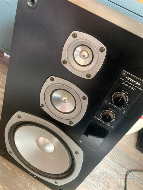 Diffusori stereoChi non si informa adeguatamente in anticipo corre il rischio di ricevere diffusori stereo che non hanno la funzione desiderata o sono realizzati con materiali di qualità inferiore. Se volete un prodotto che soddisfi al meglio le vostre aspettative, dovreste provare un diffusori stereo.
  <p>Per i prodotti si possono trovare test online e confronti tra i prodotti.  I confronti tra i prodotti possono aiutare a confrontare le diverse funzioni o proprietà dei diversi prodotti. Di seguito, spieghiamo perché la ricerca è importante e di cosa si dovrebbe essere consapevoli quando si acquista un articolo.
</p>

<h2>Acquisto di Diffusori stereo - criteri importanti</h2>

<p>Una lista di controllo può aiutarti a evitare di dover cercare informazioni sui prodotti su decine di siti web. Di seguito è riportato un esempio di una lista di controllo che può aiutarvi a trovare il prodotto giusto. Importanti criteri di acquisto includono, ad esempio:
</p><ul>
<li>Opinioni dei clienti</li>
<li>Confronti dei prezzi</li>
<li>Dettagli del prodotto</li>
<li>Termini e condizioni di consegna</li>
<li>Domande dei clienti e risposte dei marchi</li>
</ul>
<h2>Qual è l