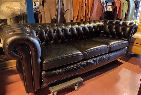 Divano chesterfieldChi non si informa adeguatamente in anticipo corre il rischio di ricevere divano chesterfield che non hanno la funzione desiderata o sono realizzati con materiali di qualità inferiore. Se volete un prodotto che soddisfi al meglio le vostre aspettative, dovreste provare un divano chesterfield.
  <p>Per i prodotti si possono trovare test online e confronti tra i prodotti.  I confronti tra i prodotti possono aiutare a confrontare le diverse funzioni o proprietà dei diversi prodotti. Di seguito, spieghiamo perché la ricerca è importante e di cosa si dovrebbe essere consapevoli quando si acquista un articolo.
</p>

<h2>Acquisto di Divano chesterfield - criteri importanti</h2>

<p>Una lista di controllo può aiutarti a evitare di dover cercare informazioni sui prodotti su decine di siti web. Di seguito è riportato un esempio di una lista di controllo che può aiutarvi a trovare il prodotto giusto. Importanti criteri di acquisto includono, ad esempio:
</p><ul>
<li>Opinioni dei clienti</li>
<li>Confronti dei prezzi</li>
<li>Dettagli del prodotto</li>
<li>Termini e condizioni di consegna</li>
<li>Domande dei clienti e risposte dei marchi</li>
</ul>
<h2>Qual è l